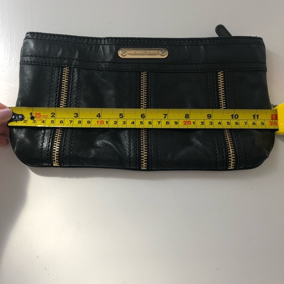 Michael Kors Clutch - Picture 7 of 8